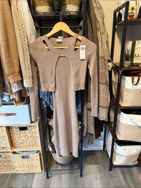 Abercrombie Women's Taupe Ribbed Knit Dress & Cropped Cardigan Set